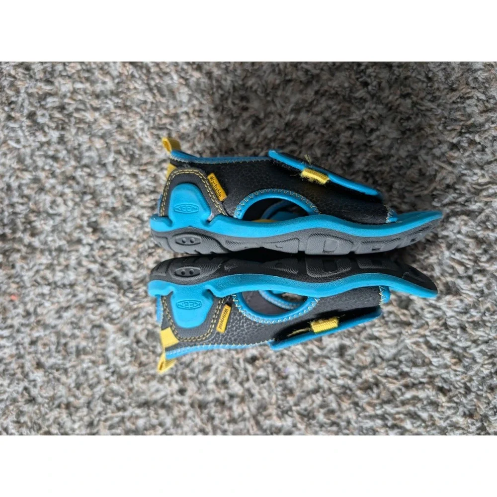 Keen Knotch River Kids Sandals Size 10